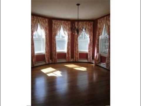 8 Garden Rd, Wellesley, MA - Listed by Mary Shea Wilson