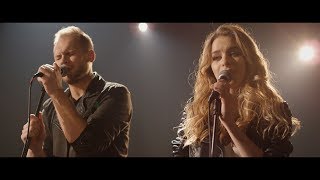 Kadr z teledysku Shallow tekst piosenki Małgorzata Kozłowska i Jakub Jurzyk