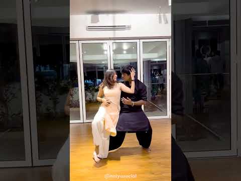 Beautiful Couple Dance on Raabta | Natya Social Choreography