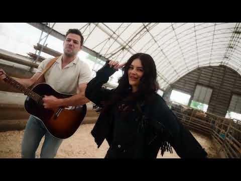 Livin In A Country Song - Five Roses