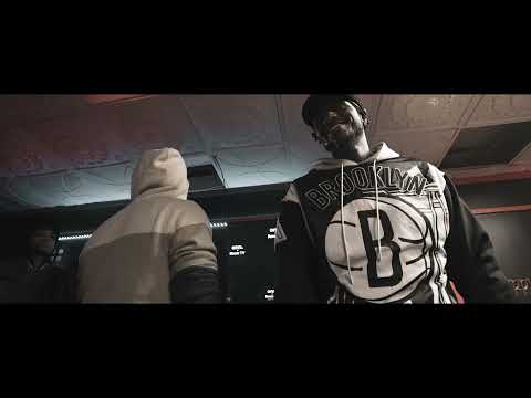 Young Lij vs Blade Brown