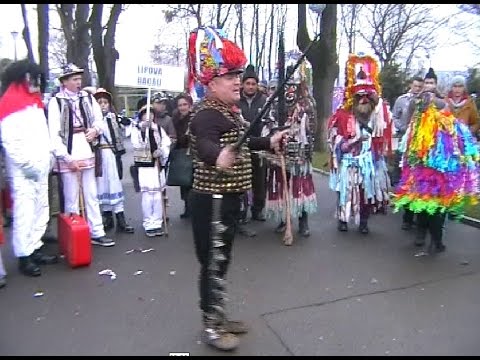 Harapii & Capra de la Lipova - Datini si obiceiuri de iarna Vaslui 2014