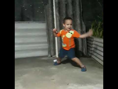 Não perde a pose 😁😁✌️