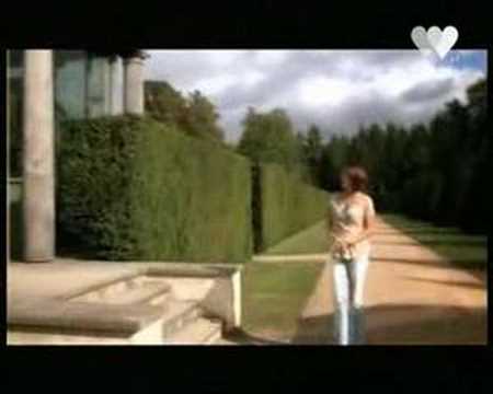 Lisa Scott-Lee on Celebrity Brides Unveiled