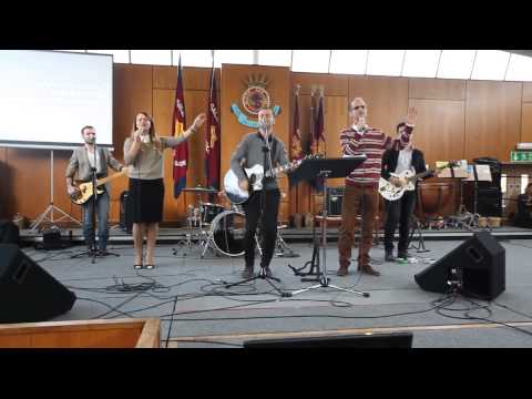 Alin & Emima Timofte (London Peniel Conference 2013) - Doamne vreau sa te slujesc cat voi trai.