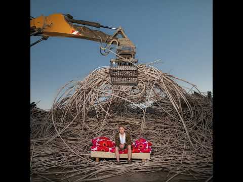 DJ Ibusal - Jahti Ft. Paperi T