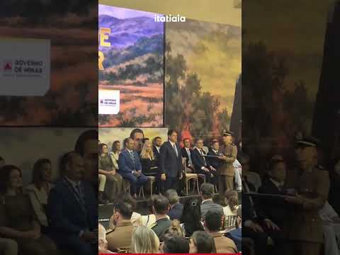 GOVERNADOR DE SÃO PAULO, TARCÍSIO DE FREITAS, RECEBE MEDALHA DA INCONFIDÊNCIA