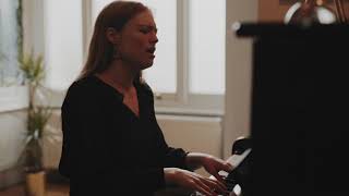 Freya Ridings - Still Have You (Live)