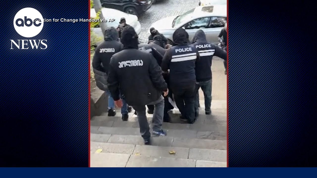 Police raid Georgian opposition party offices and detain leader amid protests