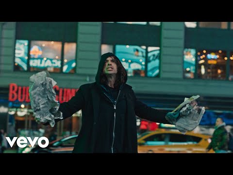 LUNA CLIPSE - Lunacy (Official Video) ft. B.K Habermehl