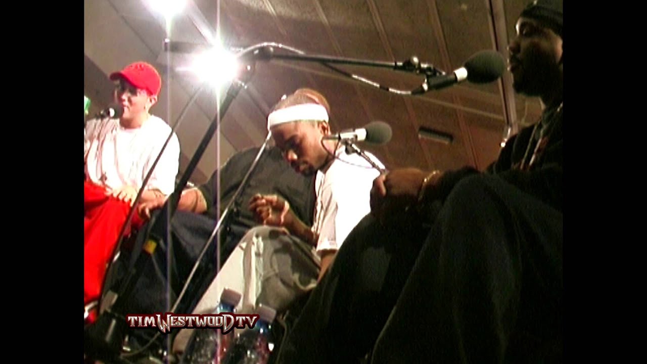 Eminem & D12 freestyle FULL LENGTH VERSION - backstage in London 2001 - Westwood
