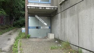 preview picture of video 'Menden/Sauerland Verlassene Orte (Lost Places Urbex) Parkhaus Nordwall 28.06.2014'