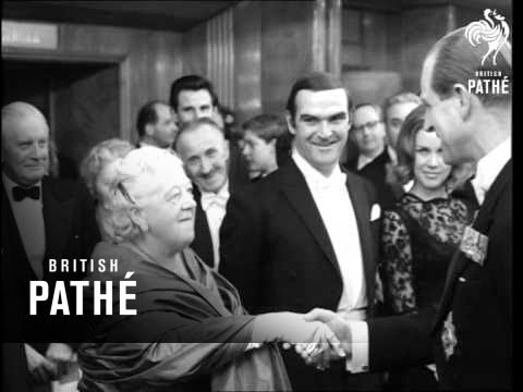 1964 Royal Film Performance "Move Over Darling" (1964)