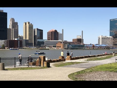 City of Toledo Downtown Public Docks Installed