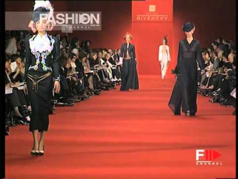 "Givenchy" Spring Summer 1997 Paris 3 of 5 pret a porter woman by FashionChannel