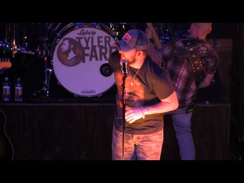 Tyler Farr - Redneck Crazy Lyrics