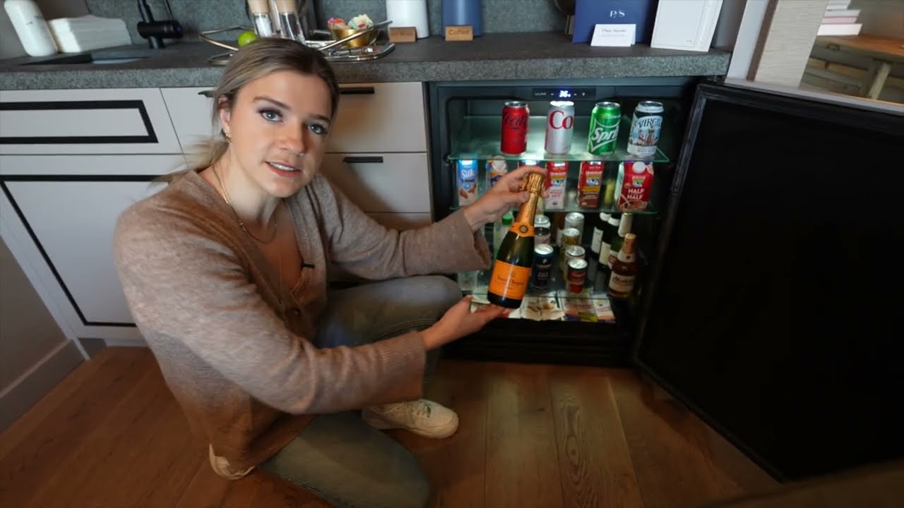 Business Lounge thumbnail