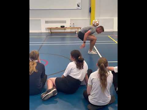 Jamie Knight Freestyle Football WOW Days - Showreel