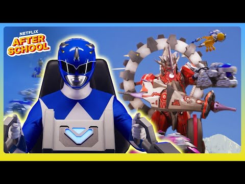 Cosmic Fury Megazord, Ready! 🤖⚡ Power Rangers Cosmic Fury | Netflix Family