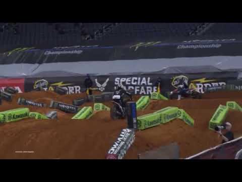 Pente at the 2022 Dallas supercross raw practice