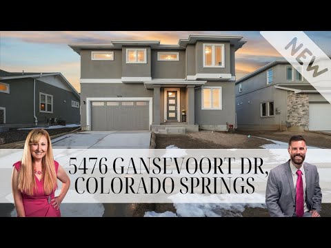 Center of Attention- Creekstone Homes