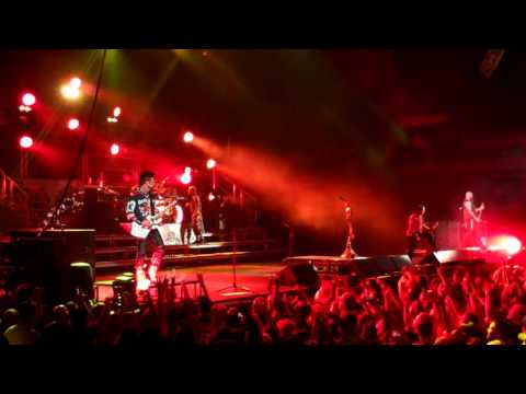 Five Finger Death Punch - Got Your Six - Live at World Arena