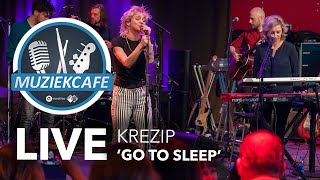 Krezip - 'Go To Sleep' live bij Muziekcafé