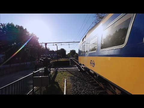 Oh, yes... ICMm vs. Nunspeet Part 3: 10 cars at full force - Fly-by -