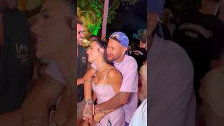 Download lagu Neymar with his wife Bruna Biancardi #short #neymar #neymarjr #brunabiancardi #shorts mp3