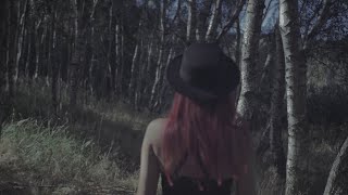 Video Crimson Fields - Garden
