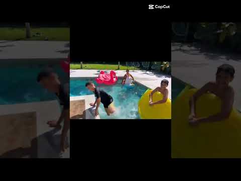 Brito com ciúmes da Manu que fofos