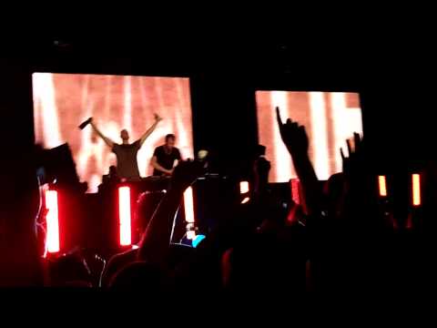 Dada Life @ The Palladium 'Fight Club Is Closed (It's Time For Rock 'n' Roll)' 4/2/11 HD, HQ