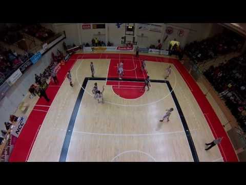 Topias Palmi Buzzer Beater vs. Namika Lahti (3Q) 21.4.2014