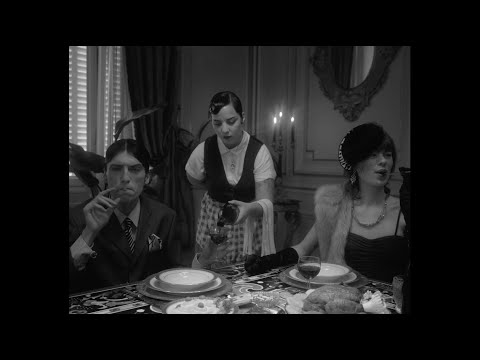 Look Around - Yasmin Pigeon