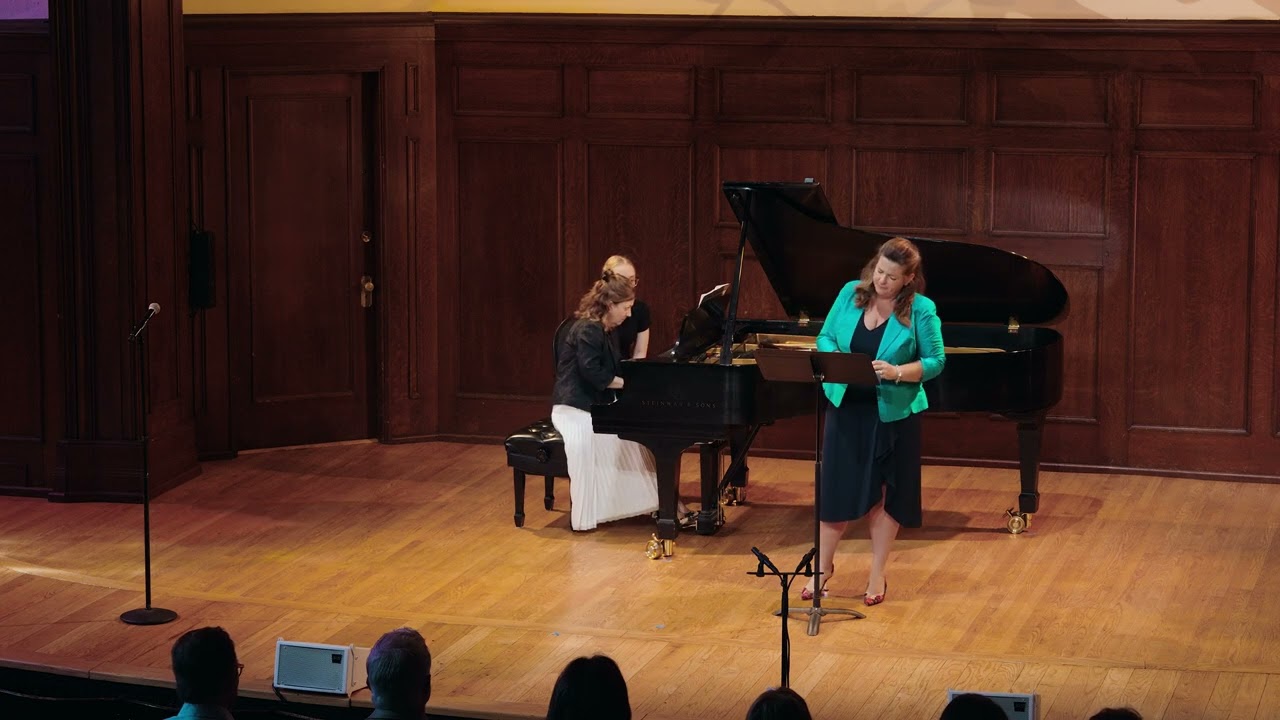 Copland: Twelve Poems of Emily Dickinson (Selections). MOCM 16th Season
