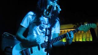 The Coathangers - Adderall + Sex Beat (Live @ London Fields Brewhouse, London, 03/05/15)