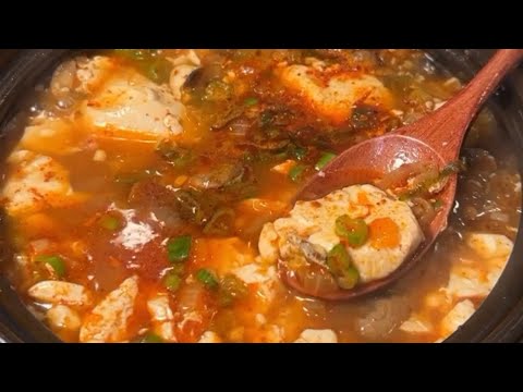 How to make Sundubu Jjigae (Korean spicy soft tofu stew)