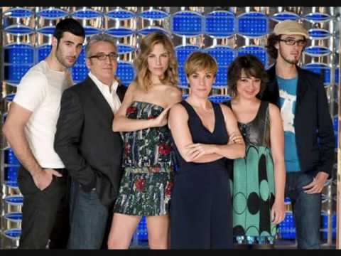 Cancion y fotos del club del chiste - Sick Of Love