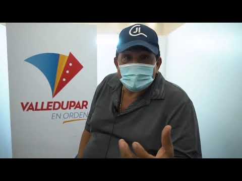 Poncho Zuleta Se Vacunó Contra... Poncho Zuleta