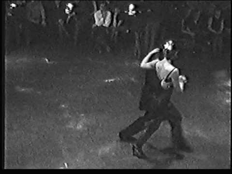  Claudia Jakobsen  and  Mariano Frumboli  are  dancing  to  a  tango
