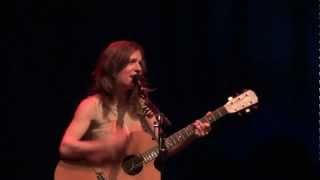 Ani DiFranco - Dilate (live in Santa Cruz)