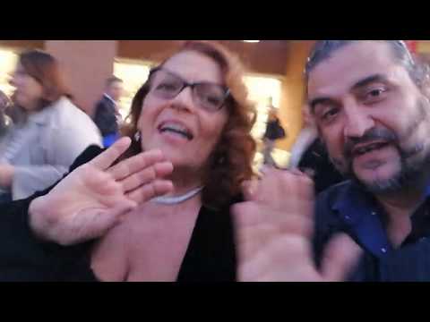 Valeria Fabrizi saluta i fan col Salutatore