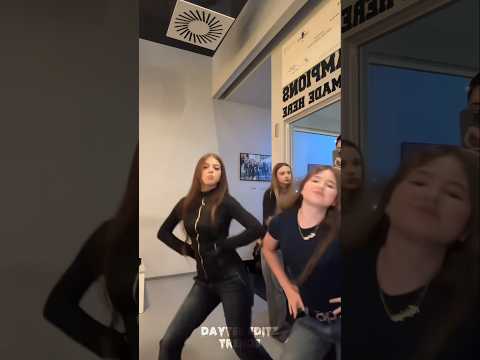 How's summer so far? 🌞 #acelerada #phonk #danceedit