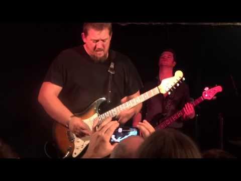 King King - Old Love (Mol 2013) ft. Stevie Nimmo