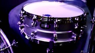 Video thumbnail for Yamaha Jimmy Chamberlin Signature Steel Snare Drum 14x5.5 by cymbalfusion drum shop