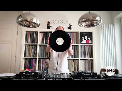 Oliver Huntemann - Senso Sounds Bedroom Session