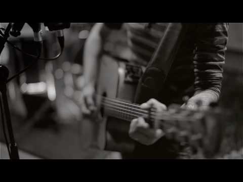 Romy Politzki - Anruf in Abwesenheit (Loop Station) live 2014