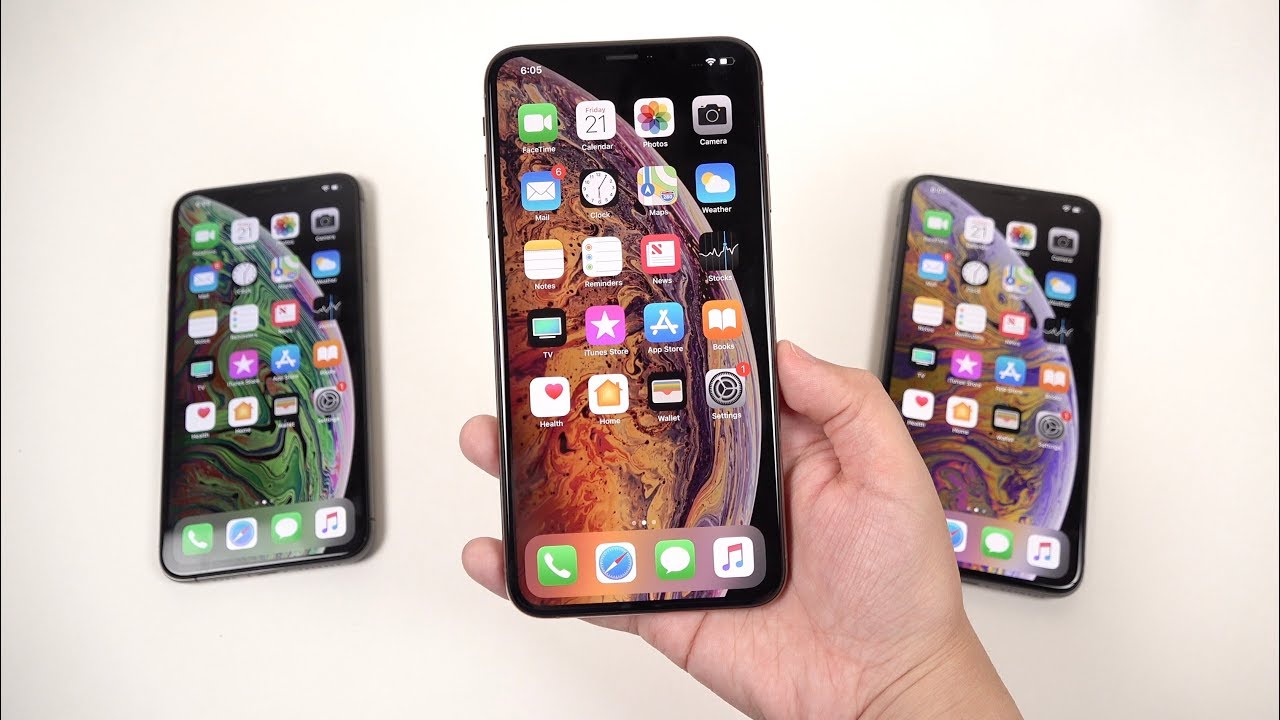 iPhone XS Max: Unboxing & First Impressions (Display Quality)