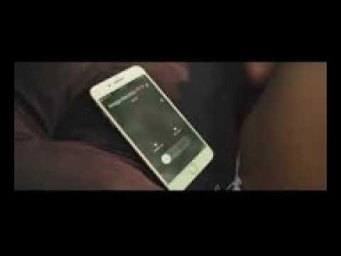 MC novin da praça de copão na mão