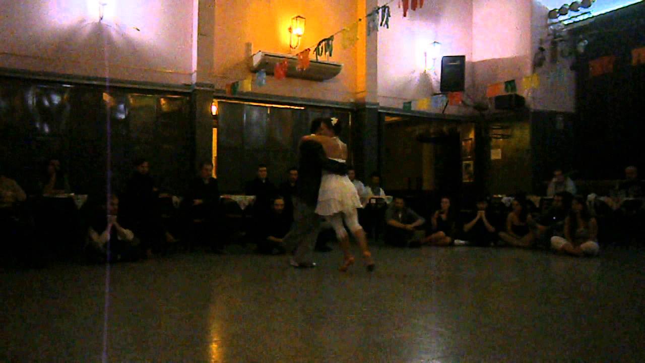 Marisol Morales y Alejandro Larenas en El Motivo Tango 1/7/13